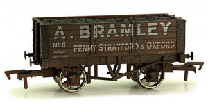 5 Plank Wagon 9' Wheelbase A Bramley Weathered